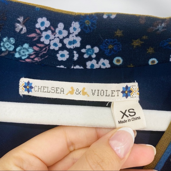 Chelsea & Violet Floral Bell Sleeve Boho Dress XS - Picture 7 of 8